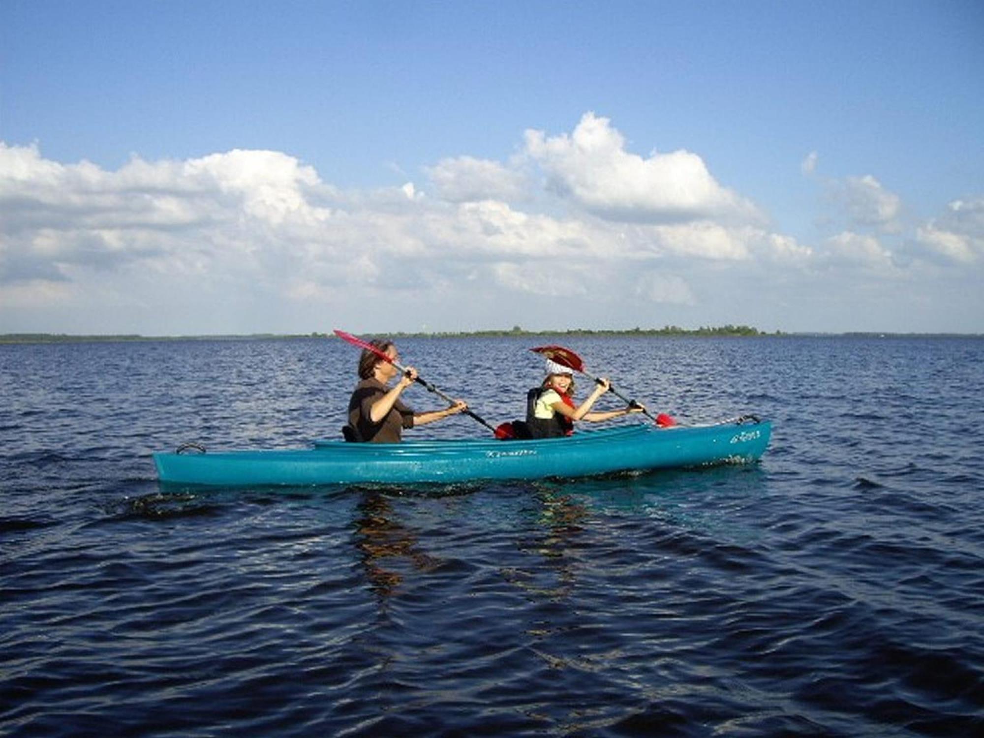 De Druif 6 Pers Holiday Home Close To The National Park Lauwersmeer Anjum Екстериор снимка