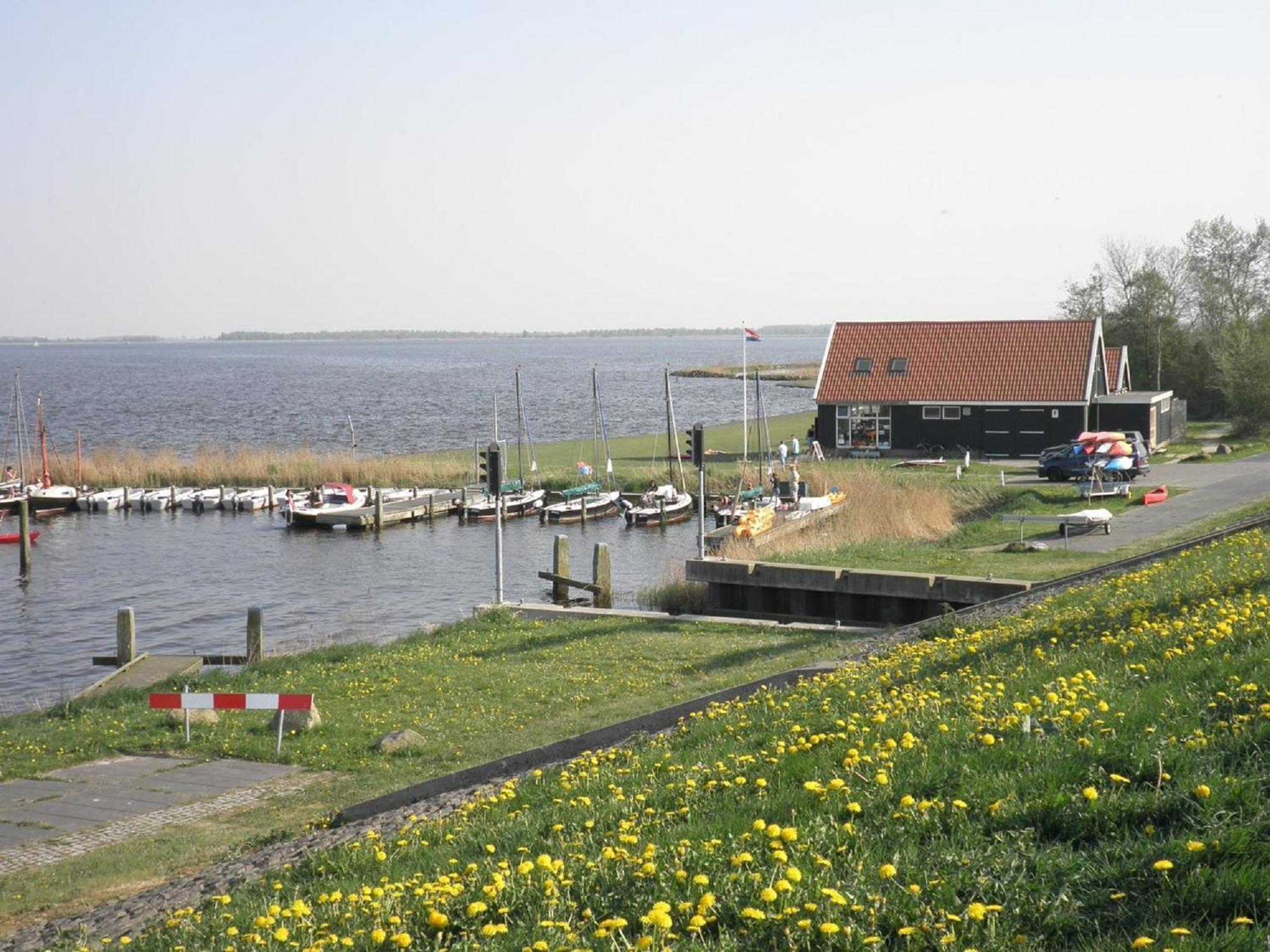 De Druif 6 Pers Holiday Home Close To The National Park Lauwersmeer Anjum Екстериор снимка